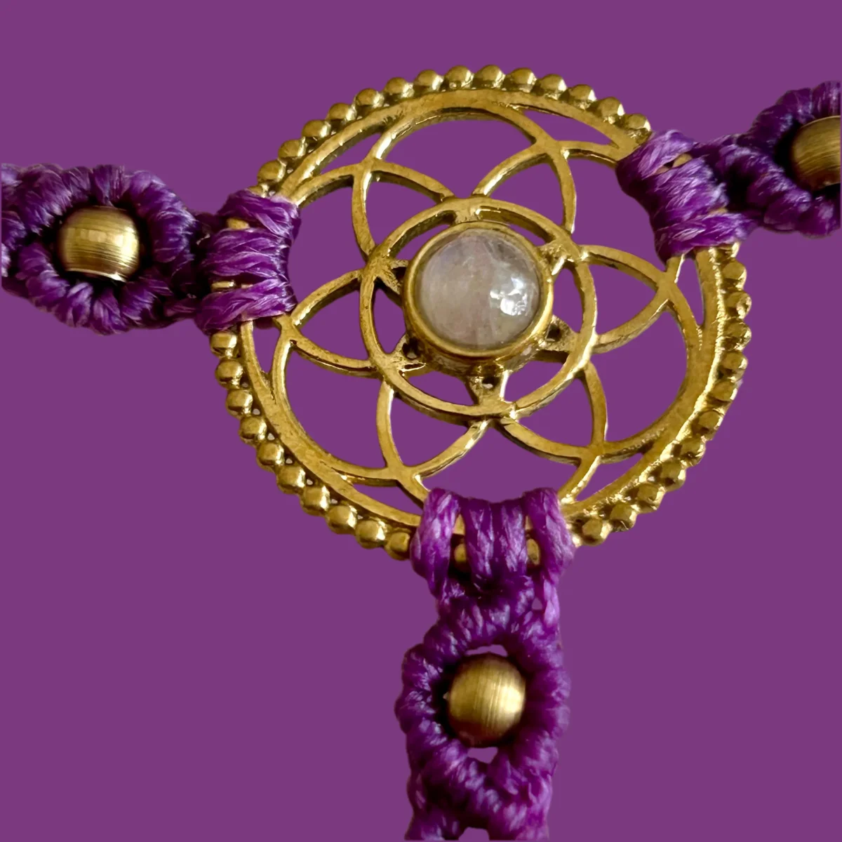 1. Flower of Life Handsmyckesarmband i makramé - Bild 5