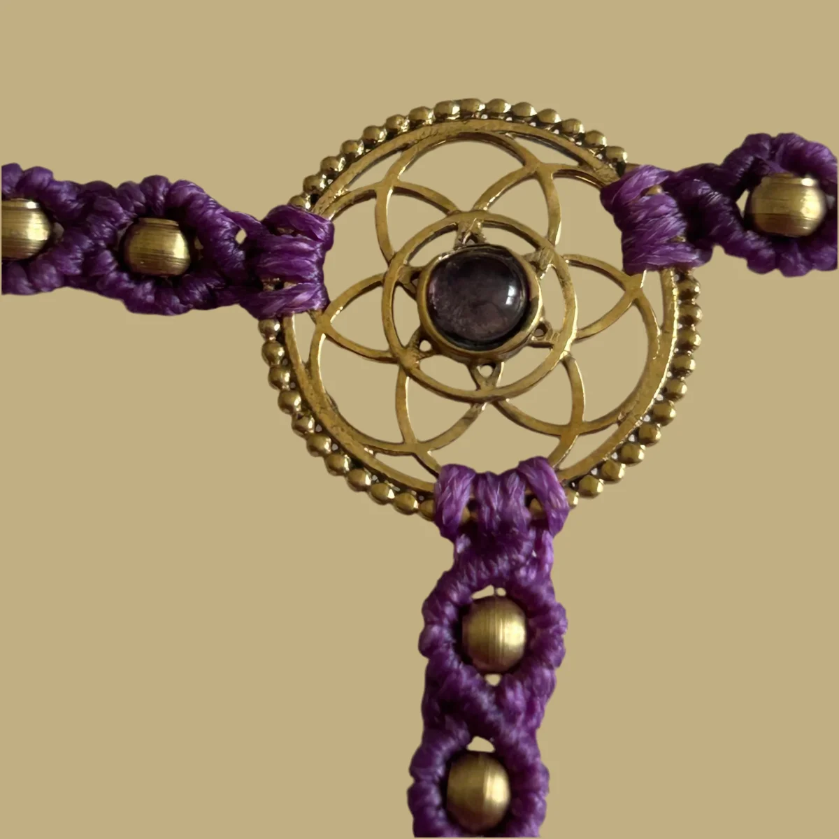 1. Flower of Life Handsmyckesarmband i makramé - Bild 3