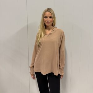 Vera V-neck Camel