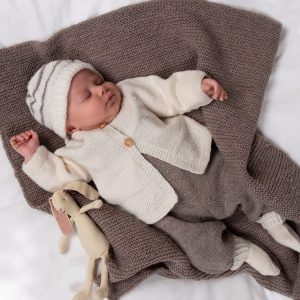 Stickat set Bebispaket Stjärna – garnpaket i Bluum Pure Eco baby Wo