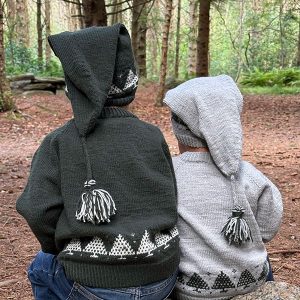 Stickad tröja Julgran m/luva – garnpaket i Bluum Soft Merino Ull