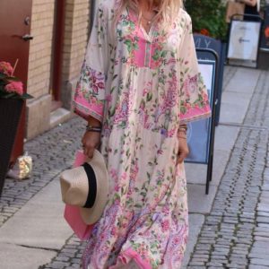 Alice – Lång klänning med blommor- Beige/Rosa