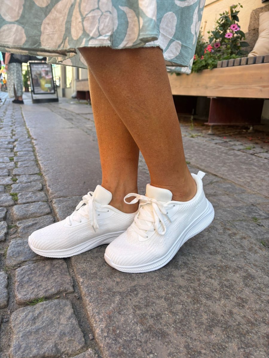Sneakers med vit sula – 1199 – Vit