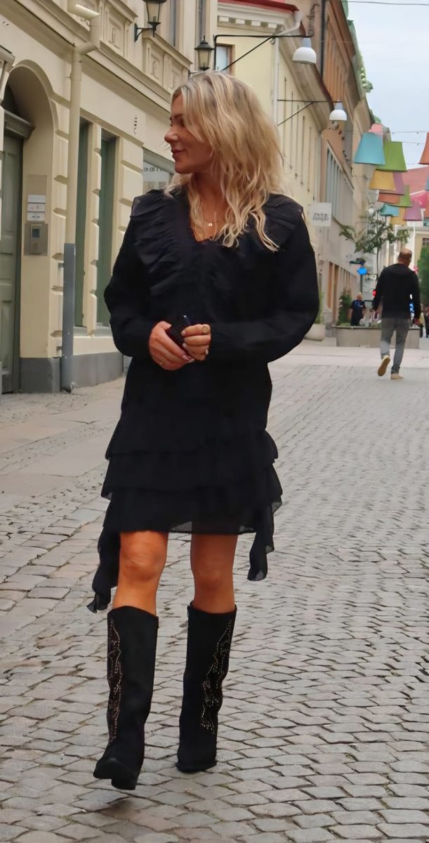 Stövlar med nitar i mockaimitation – Svart - Bild 7